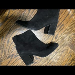 Stuart weitzman suede booties black Sz9